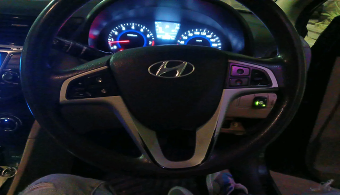 2014 Hyundai Verna FLUIDIC 1.6 VTVT SX AT, CNG, Automatic, 64,500 km, interior