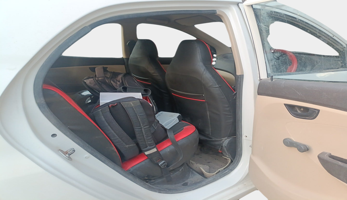 2016 Hyundai Eon ERA +, Petrol, Manual, 48,729 km, interior