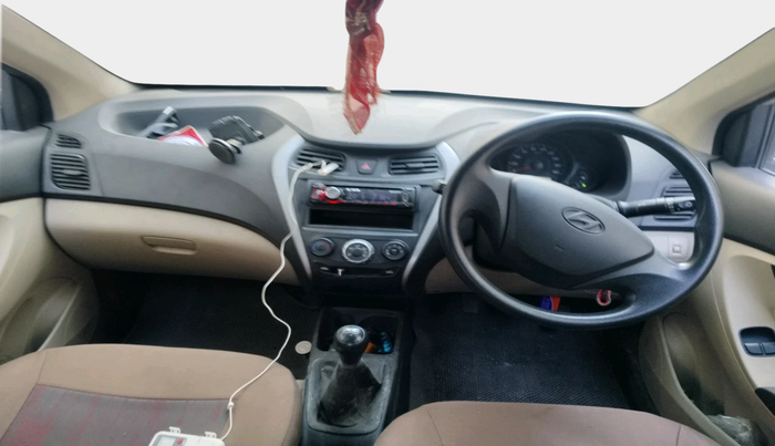 2013 Hyundai Eon ERA +, Petrol, Manual, 1,907 km, interior