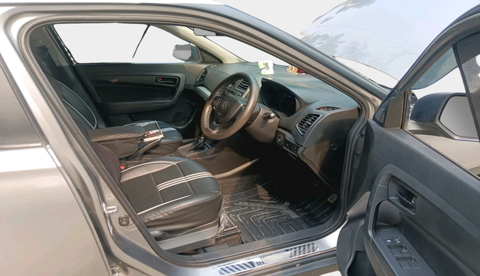 2022 Maruti Vitara Brezza VXI AT SHVS, Petrol, Automatic, 21,177 km, interior