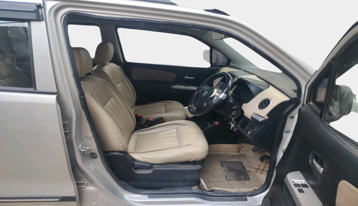 2017 Maruti Wagon R 1.0 LXI CNG, Petrol, Manual, 91,996 km, interior