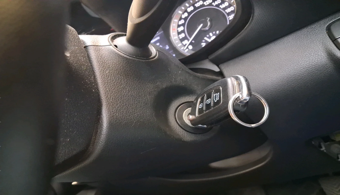 2021 Hyundai VENUE SX 1.0 TURBO IMT, Petrol, Manual, 43,435 km, interior