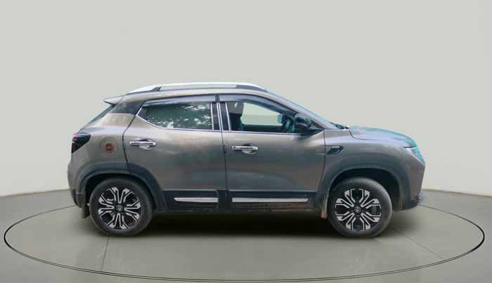 2021 Renault Kiger RXZ MT, Petrol, Manual, 1,61,090 km, exterior