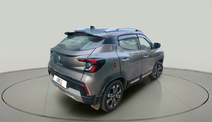 2021 Renault Kiger RXZ MT, Petrol, Manual, 1,61,090 km, exterior