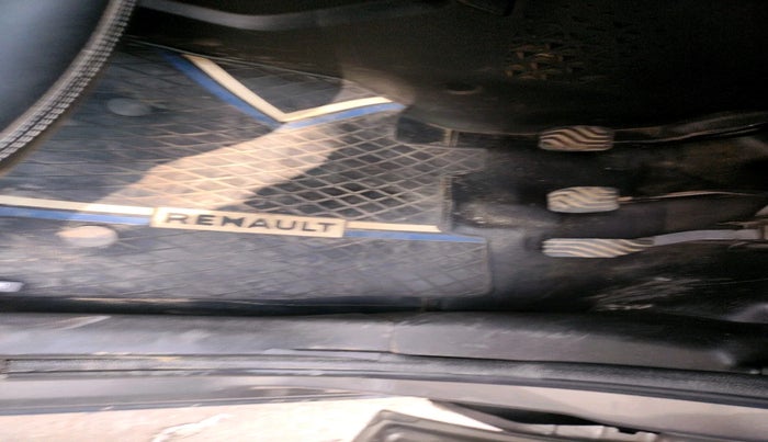 2021 Renault Kiger RXZ MT, Petrol, Manual, 1,61,090 km, interior