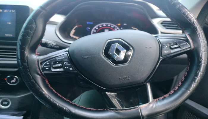 2021 Renault Kiger RXZ MT, Petrol, Manual, 1,61,090 km, interior