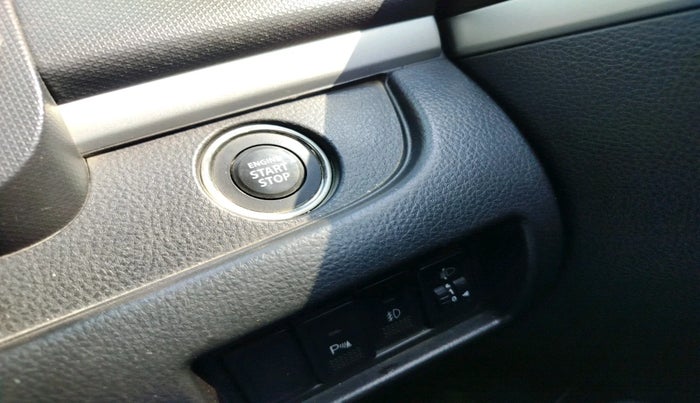 2014 Maruti Swift ZXI, Petrol, Manual, 1,13,624 km, interior