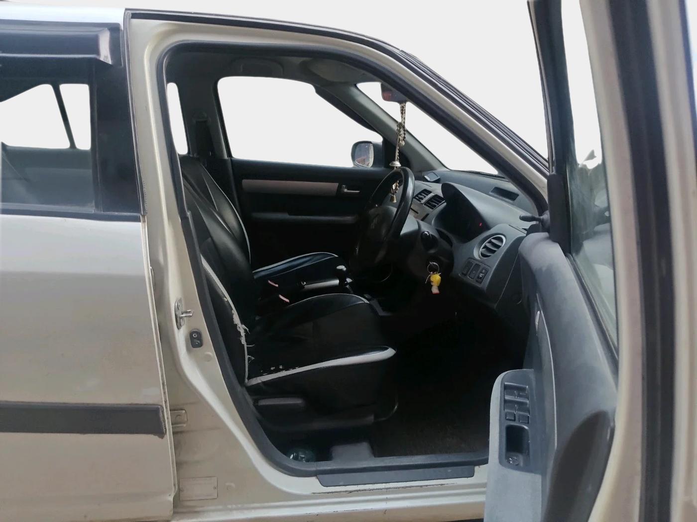 2011 Maruti Swift Dzire VXI, Petrol, Manual, 50,800 km, interior