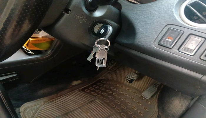 2011 Maruti Swift Dzire VXI, Petrol, Manual, 2,00,033 km, interior