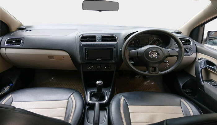 2011 Volkswagen Polo HIGHLINE1.2L, Petrol, Manual, 52,773 km, interior