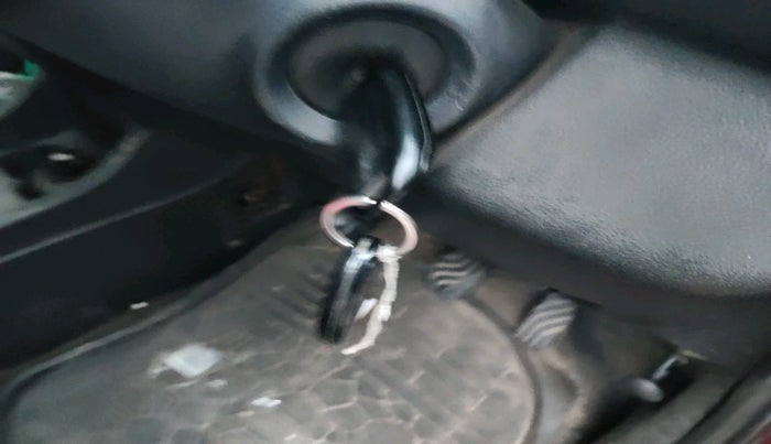 2018 Renault Kwid RXL, Petrol, Manual, 90,001 km, interior