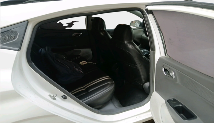 2021 Hyundai GRAND I10 NIOS SPORTZ 1.2 KAPPA VTVT CNG, Petrol, Manual, 96,711 km, interior