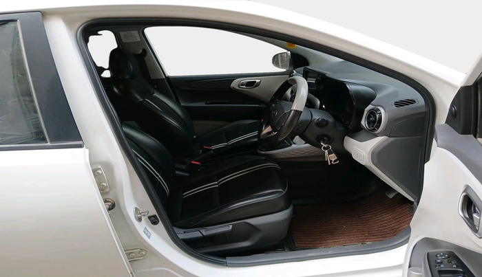 2021 Hyundai GRAND I10 NIOS SPORTZ 1.2 KAPPA VTVT CNG, Petrol, Manual, 96,711 km, interior