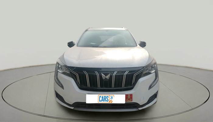 2024 Mahindra XUV700 AX 5 P MT 5 STR, Petrol, Manual, 31,787 km, exterior