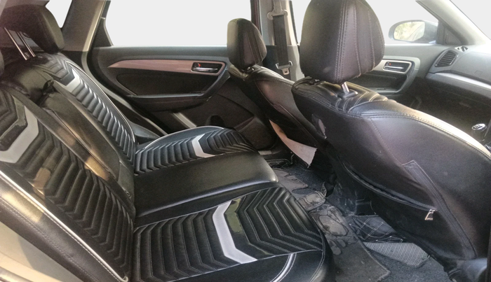 2016 Maruti Vitara Brezza ZDI PLUS DUAL TONE, Diesel, Manual, 1,78,019 km, interior