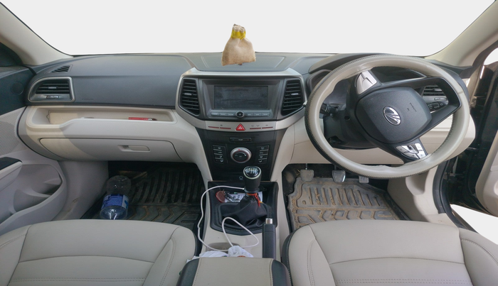 2019 Mahindra XUV300 W6 1.5 DIESEL, Diesel, Manual, 69,938 km, interior