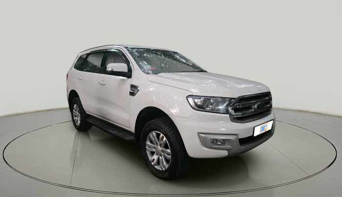2016 Ford Endeavour TREND 2.2 4X2 AT, Diesel, Automatic, 1,84,048 km, exterior