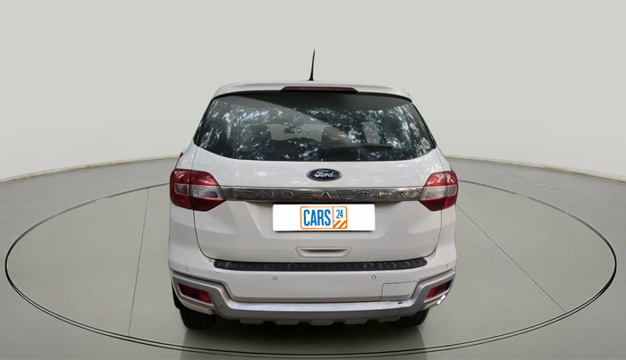 2016 Ford Endeavour TREND 2.2 4X2 AT, Diesel, Automatic, 1,84,048 km, exterior