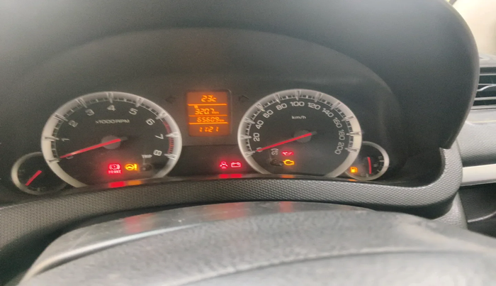 2014 Maruti Swift ZXI, Petrol, Manual, 65,609 km, interior