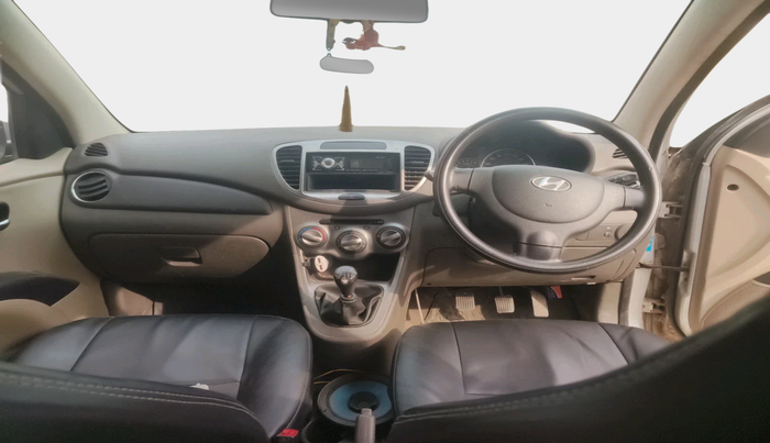 2013 Hyundai i10 MAGNA 1.2, Petrol, Manual, 25,647 km, interior