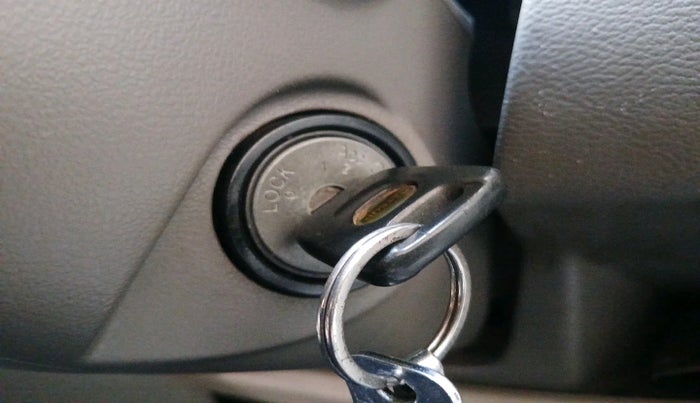 2014 Datsun Go T, Petrol, Manual, 56,590 km, interior