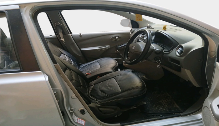2014 Datsun Go T, Petrol, Manual, 56,590 km, interior