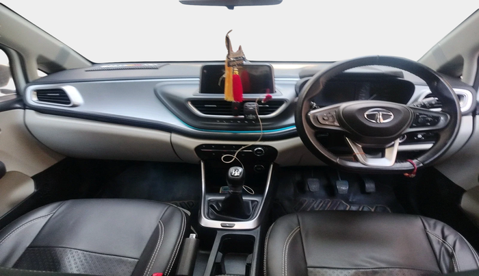 2023 Tata ALTROZ XZ PLUS PETROL, Petrol, Manual, 48,147 km, interior