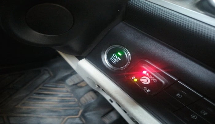 2023 Tata ALTROZ XZ PLUS PETROL, Petrol, Manual, 48,147 km, interior