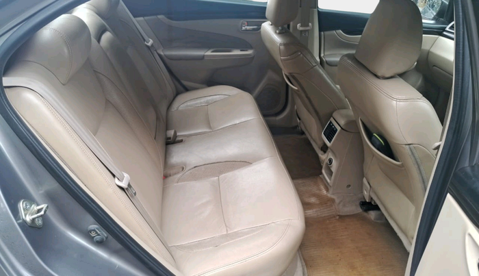 2015 Maruti Ciaz ZXI, Petrol, Manual, 1,21,327 km, interior