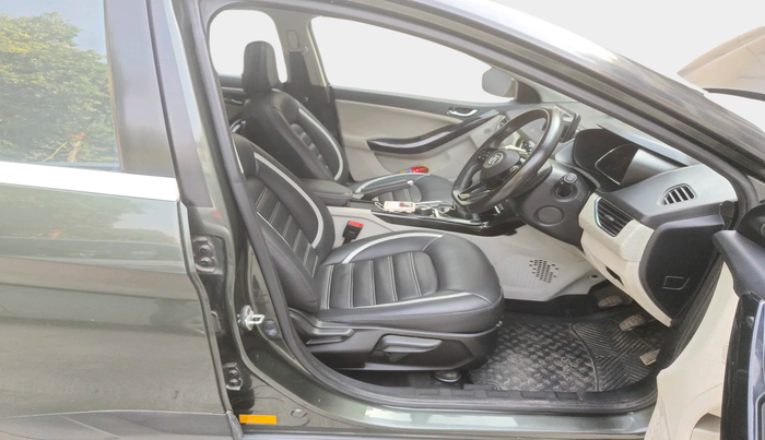 2020 Tata NEXON XZ PLUS (O) PETROL, Petrol, Manual, 47,405 km, interior