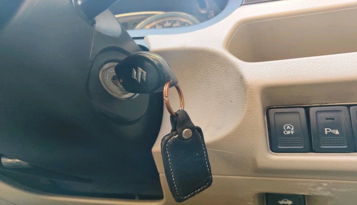 2016 Maruti Ciaz VDI+ SHVS, Diesel, Manual, 86,639 km, interior