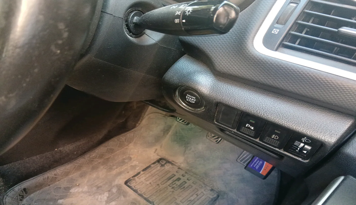 2016 Maruti S Cross ZETA 1.3, Diesel, Manual, 98,851 km, interior