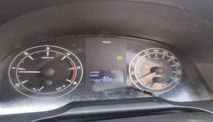 2016 Toyota Innova Crysta 2.4 GX 8 STR, Diesel, Manual, 92,354 km, interior