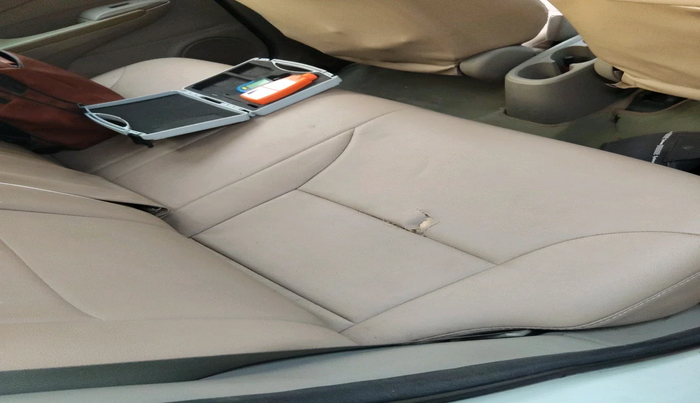 2011 Honda City 1.5L I-VTEC E MT, CNG, Manual, 1,14,815 km, interior