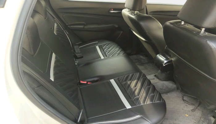 2020 Maruti Swift VXI, Petrol, Manual, 33,700 km, interior