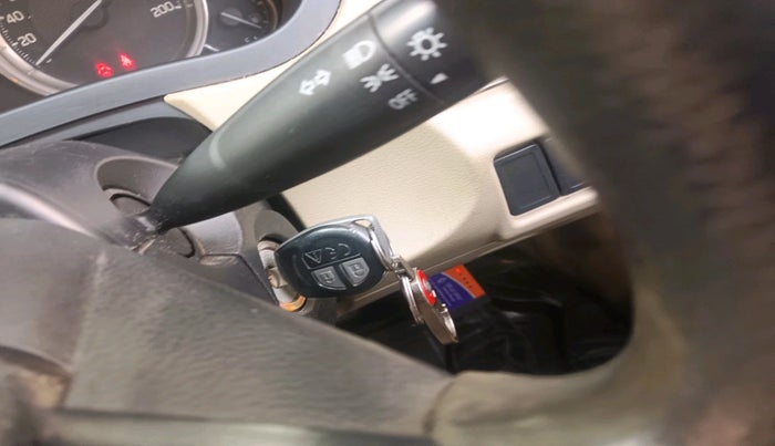 2015 Maruti Ciaz VXI, Petrol, Manual, 2,11,498 km, interior