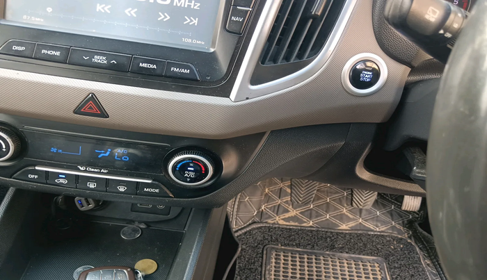 2018 Hyundai Creta SX (O) 1.6 DIESEL, Diesel, Manual, 1,68,555 km, interior