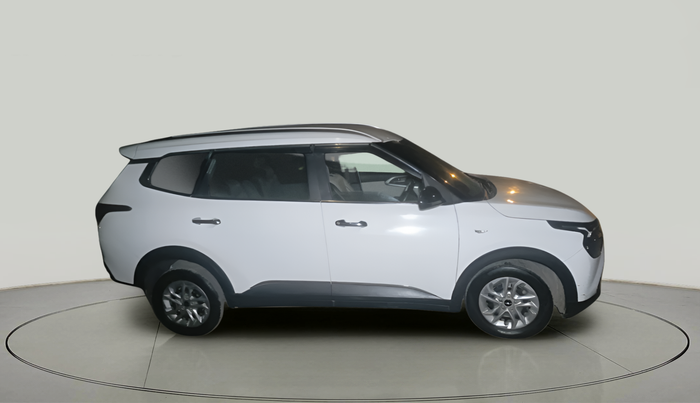 2023 KIA CARENS PREMIUM 1.5 PETROL 7 STR, Petrol, Manual, 29,709 km, exterior