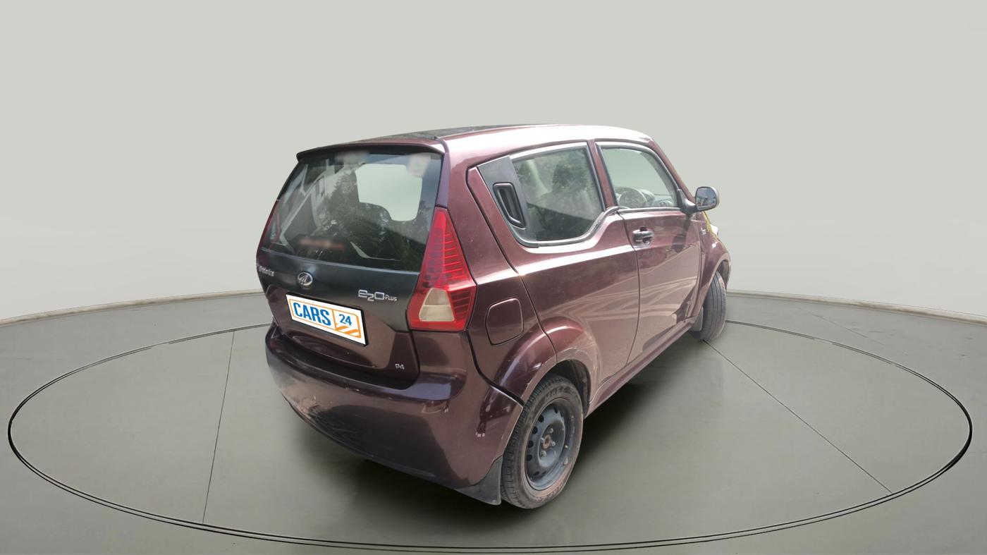 2017 Mahindra E20 Plus P4, Electric, Automatic, 64,187 km, exterior