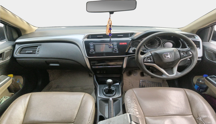 2015 Honda City 1.5L I-VTEC V MT, Petrol, Manual, 1,31,571 km, interior