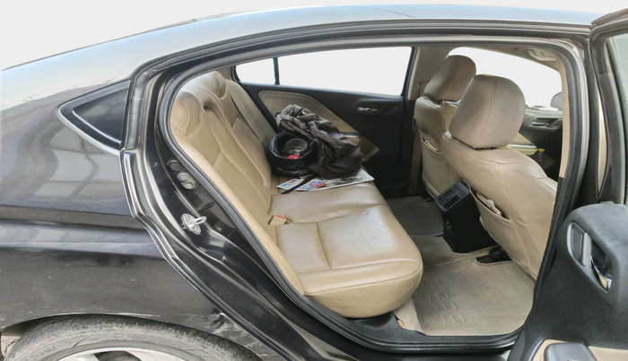 2015 Honda City 1.5L I-VTEC V MT, Petrol, Manual, 1,31,571 km, interior