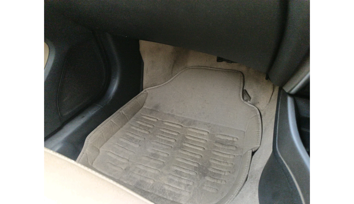 2015 Honda City 1.5L I-VTEC V MT, Petrol, Manual, 1,31,571 km, interior