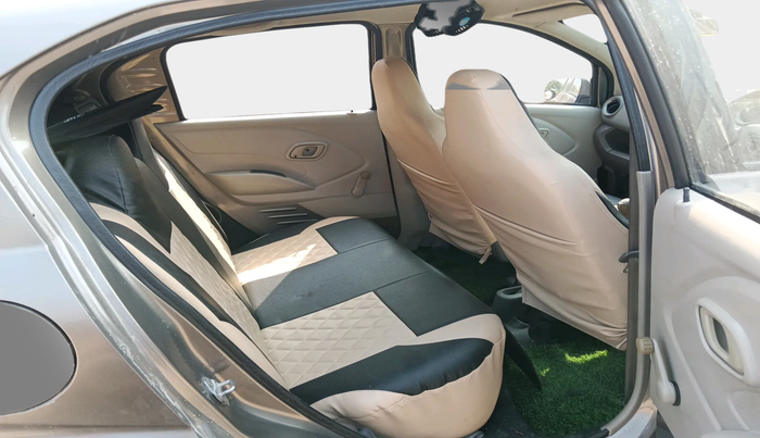 2016 Datsun Redi Go S, Petrol, Manual, 31,456 km, interior