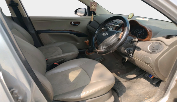 2012 Hyundai i10 MAGNA 1.2, Petrol, Manual, 68,966 km, interior