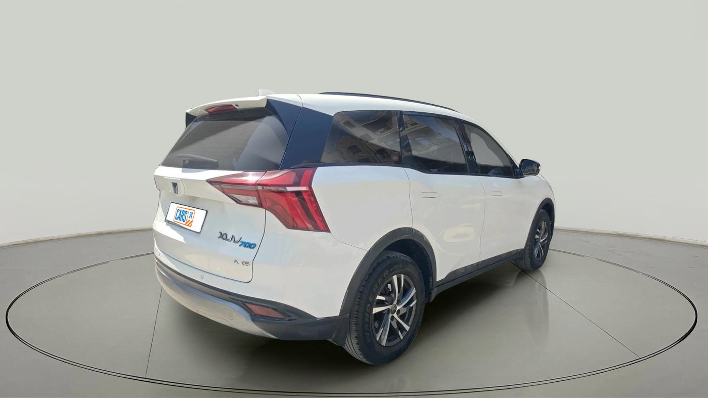 2022 Mahindra XUV700 AX 5 P AT 5 STR, Petrol, Automatic, 31,365 km, exterior