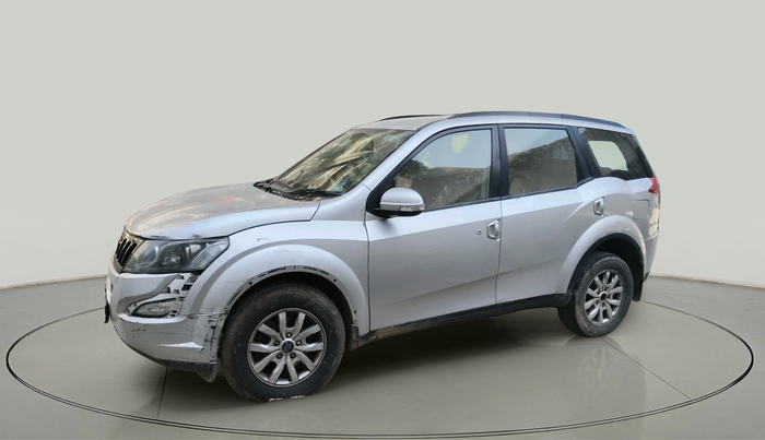 2017 Mahindra XUV500 W8 1.99, Diesel, Manual, 56,589 km, exterior