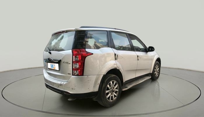 2017 Mahindra XUV500 W8 1.99, Diesel, Manual, 56,589 km, exterior