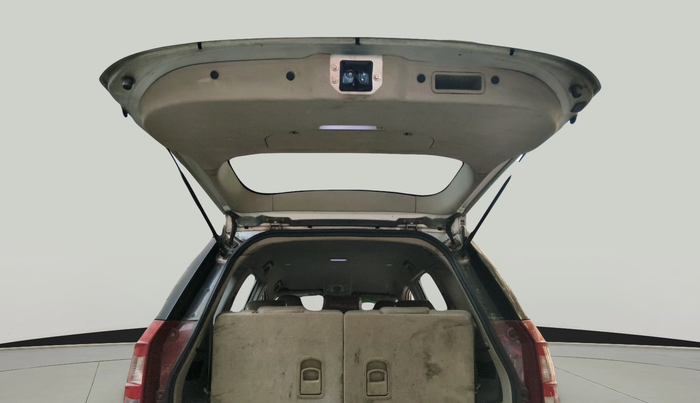 2017 Mahindra XUV500 W8 1.99, Diesel, Manual, 56,589 km, exterior