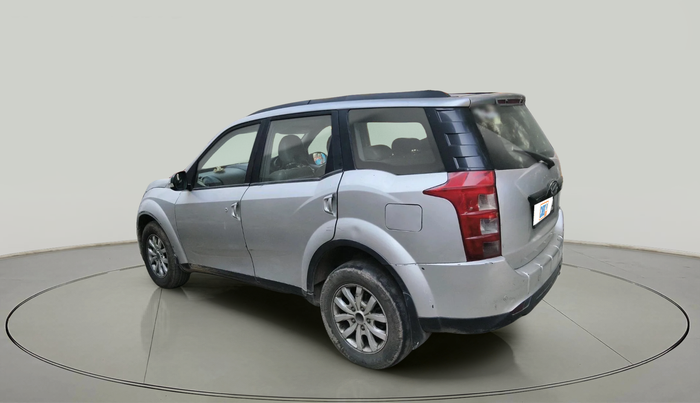 2017 Mahindra XUV500 W8 1.99, Diesel, Manual, 56,589 km, exterior