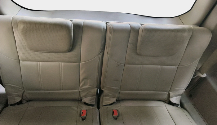 2017 Mahindra XUV500 W8 1.99, Diesel, Manual, 56,589 km, interior